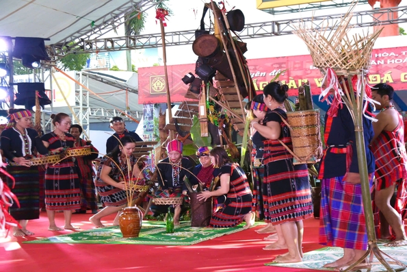 Khai mạc hoạt động văn hóa, thể thao và du lịch Ngày hội Văn hóa các dân tộc Việt Nam tại Quảng Trị