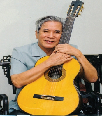 Tran Hoan: composer of springtime