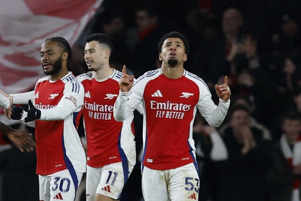 Kết quả bóng đá hôm nay 3/2: Arsenal thắng 5-1 Man City, MU thua Crystal Palace