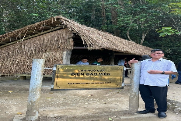 Dưới chân dãy Pú Huốt