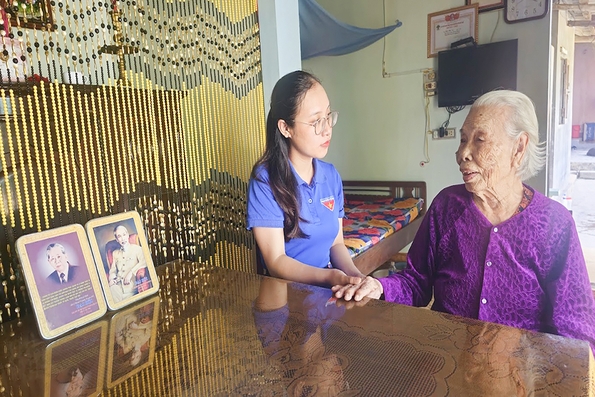Trong nguy nan vẫn quyết giữ “đạo nhà”