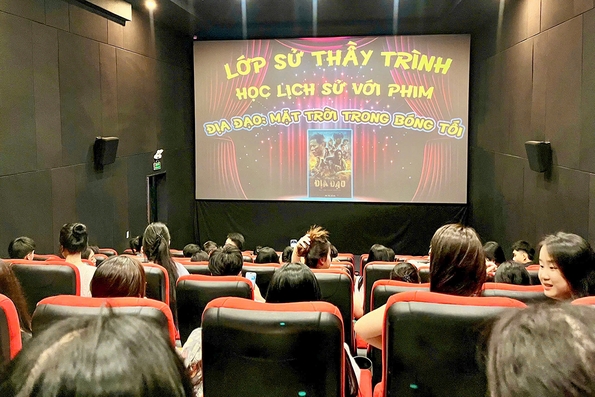 Giúp học sinh thêm yêu lịch sử qua phim ảnh