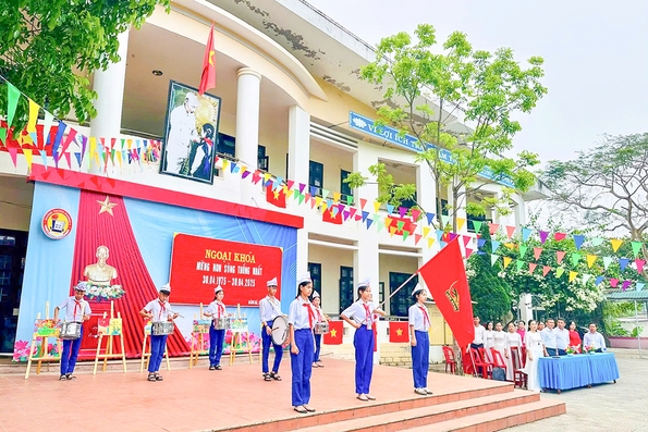 Chắp cánh cho đội viên “lớn lên cùng đất nước”