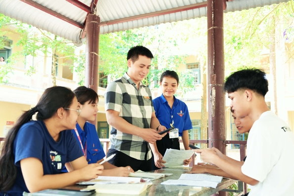 Rời game, viết trang đời mới