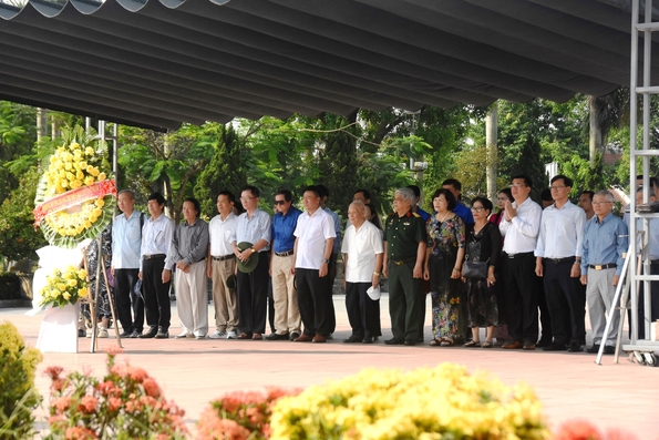 Hội đồng hương Quảng Trị tại các tỉnh, thành phố trong cả nước tham gia một số hoạt động tại quê hương