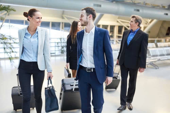 Du lịch công tác toàn cầu chao đảo do chính sách của Mỹ
