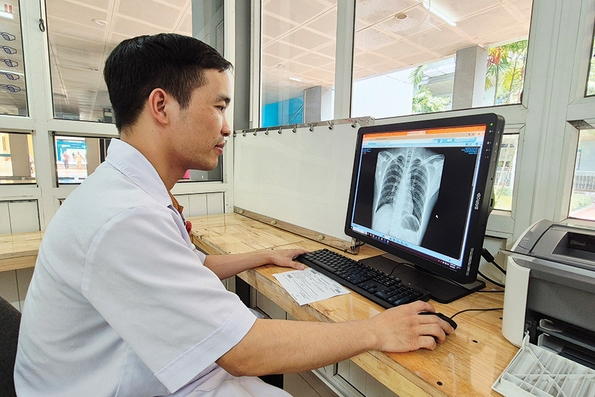 Đẩy mạnh chuyển đổi số trong lĩnh vực y tế