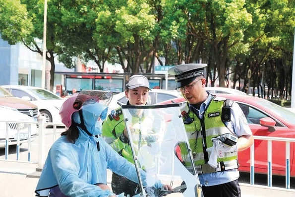 Vi phạm giao thông coi chừng mất trắng cả tài sản lẫn tự do!
