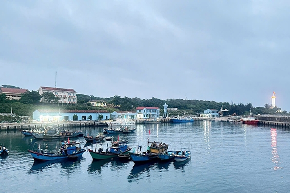 Du lịch biển đảo, động lực mới cho kinh tế địa phương
