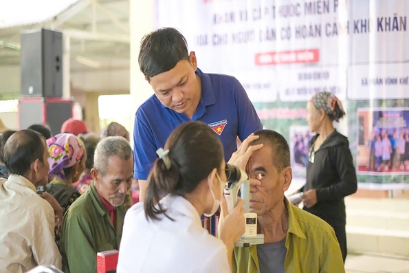 Đảng bồi đắp lý tưởng để thế hệ trẻ xây dựng tương lai
