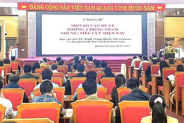 Chú trọng công tác thanh tra và phòng chống tham nhũng, tiêu cực