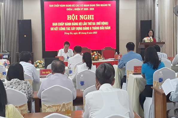 Đảng bộ các cơ quan Đảng tỉnh Quảng Trị: Dấu ấn đổi mới và phát triển