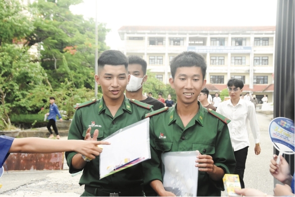 Sĩ tử tự tin “vượt vũ môn”