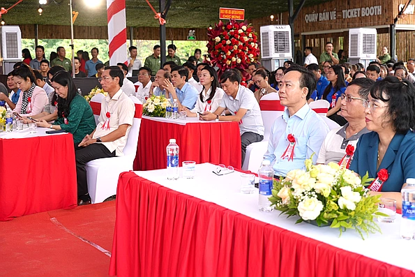 Khai trương khu du lịch “Đường Trường Sơn huyền thoại - Hang Chỉ Huy”