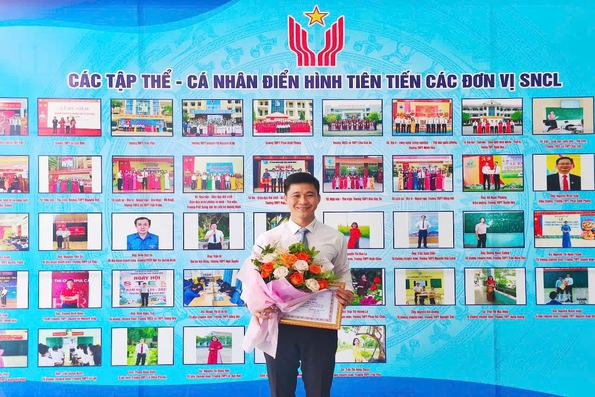 Thầy giáo với niềm đam mê Vật lý bất tận